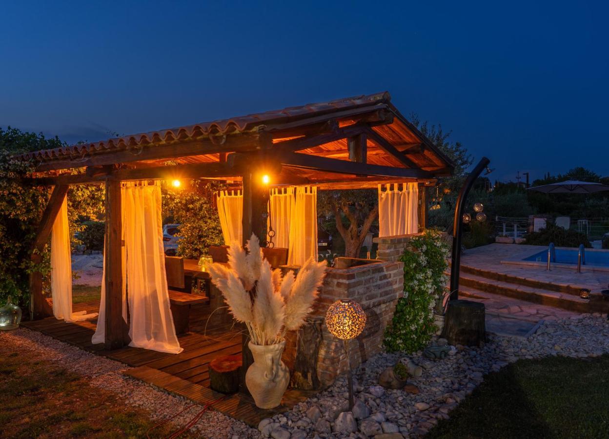 Lavanda Apartments & Room Sveti Lovreč Pazenatički Εξωτερικό φωτογραφία