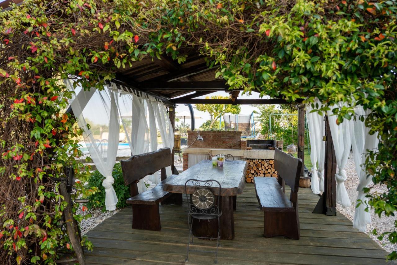 Lavanda Apartments & Room Sveti Lovreč Pazenatički Εξωτερικό φωτογραφία