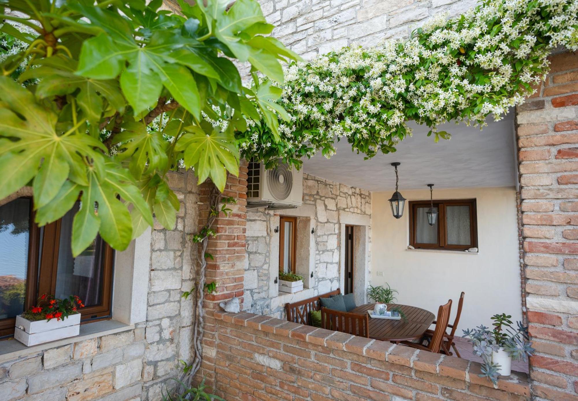 Lavanda Apartments & Room Sveti Lovreč Pazenatički Δωμάτιο φωτογραφία