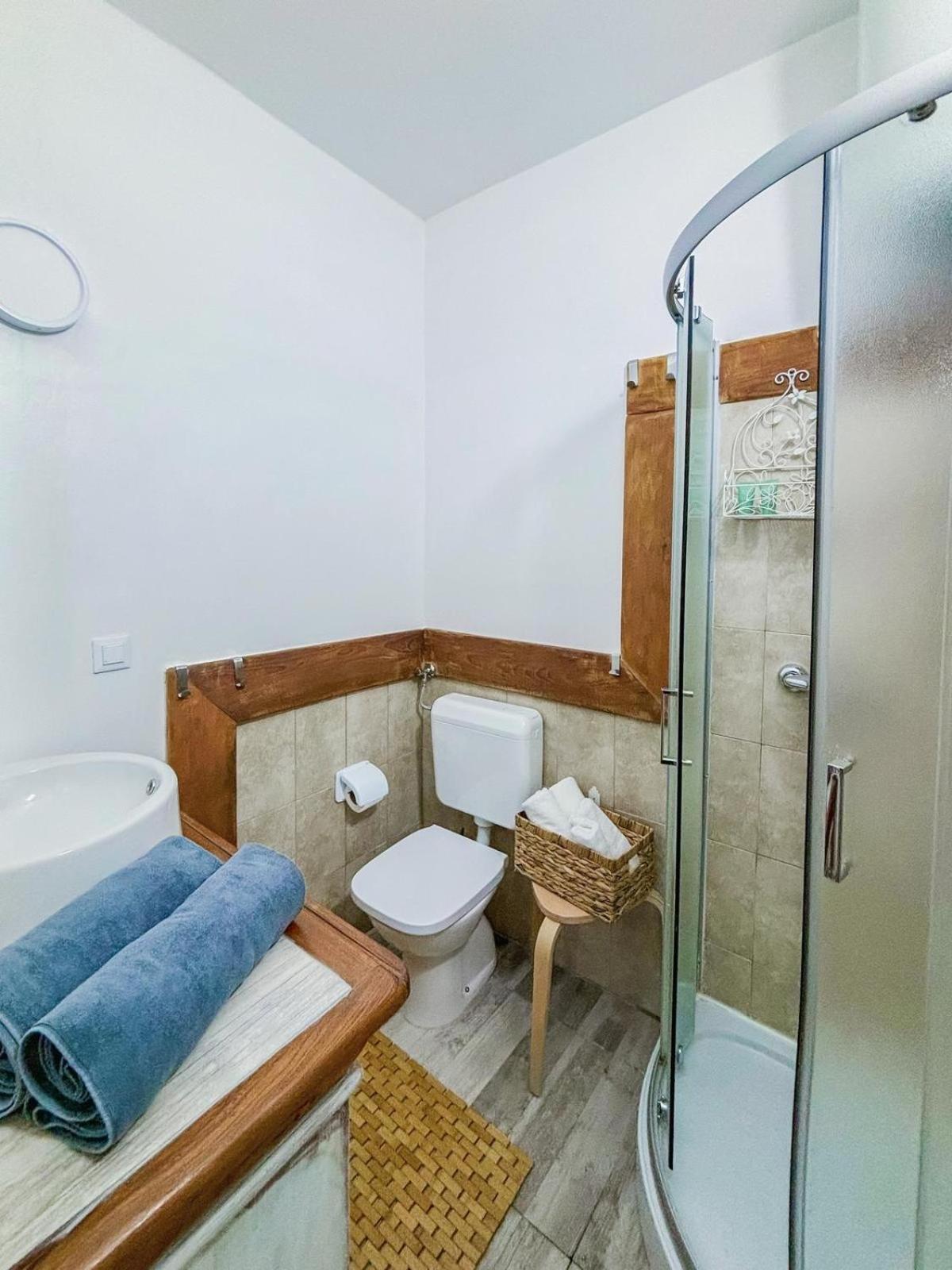 Lavanda Apartments & Room Sveti Lovreč Pazenatički Εξωτερικό φωτογραφία